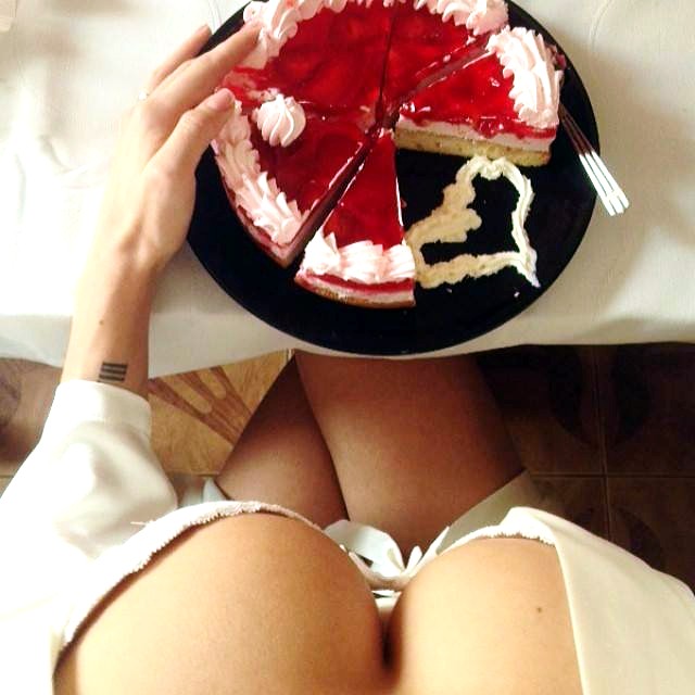 Olya Abramovich breast cake